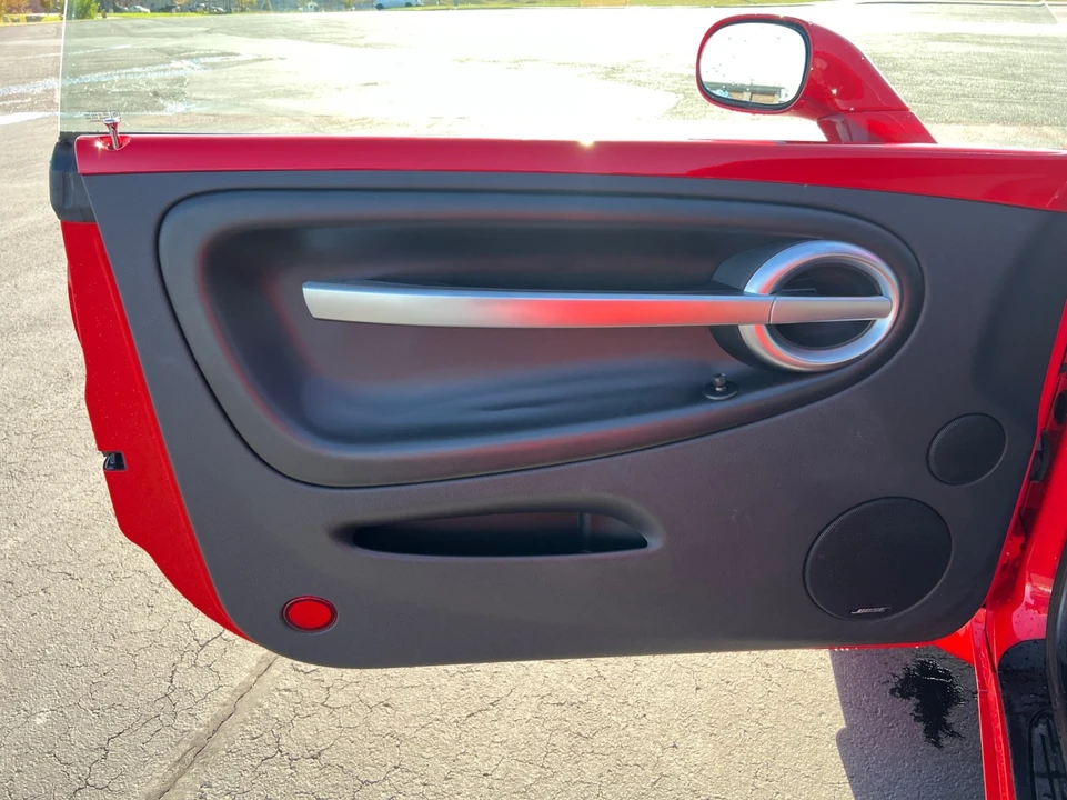 2003 Chevrolet SSR - Image 12 of 21
