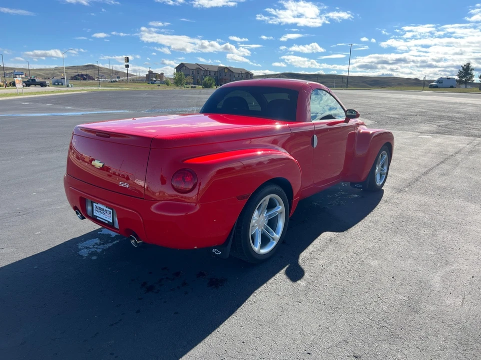2003 Chevrolet SSR - Image 5 of 21