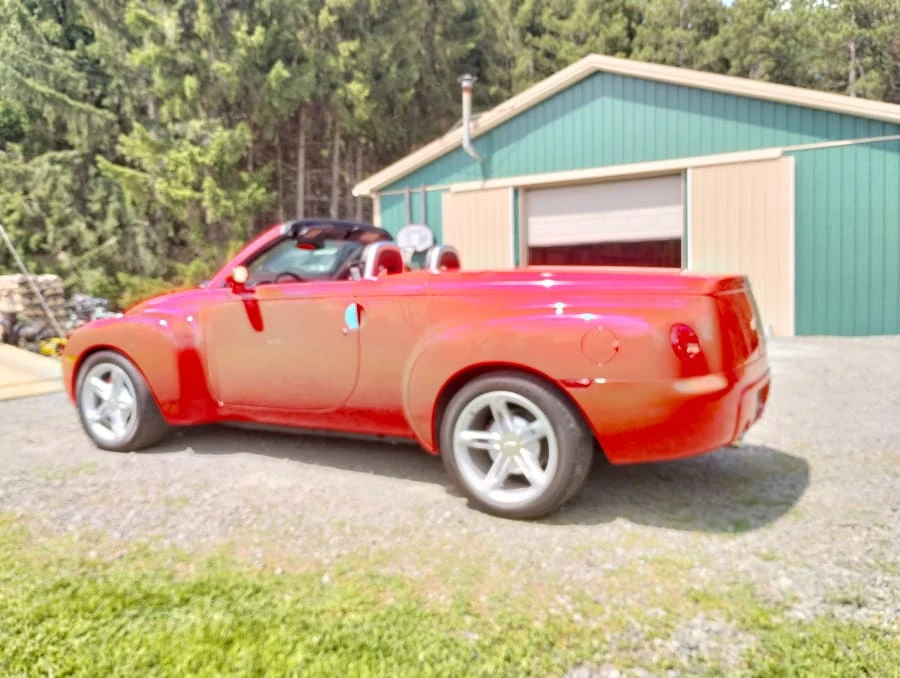 2003 Chevrolet SSR - Image 8 of 14