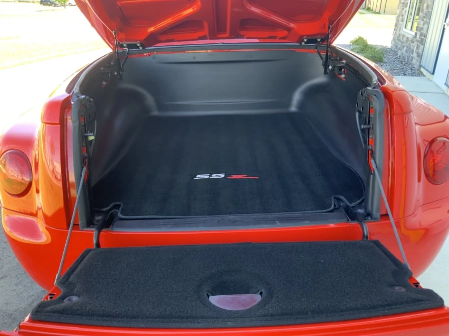 2003 Chevrolet SSR - Image 13 of 13