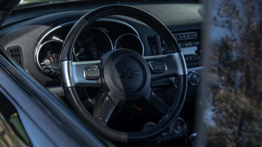 2003 Chevrolet SSR - Image 9 of 14