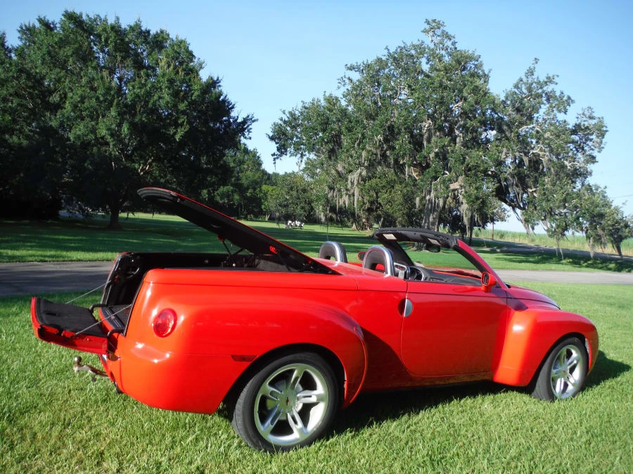 2003 Chevrolet SSR - Image 5 of 6
