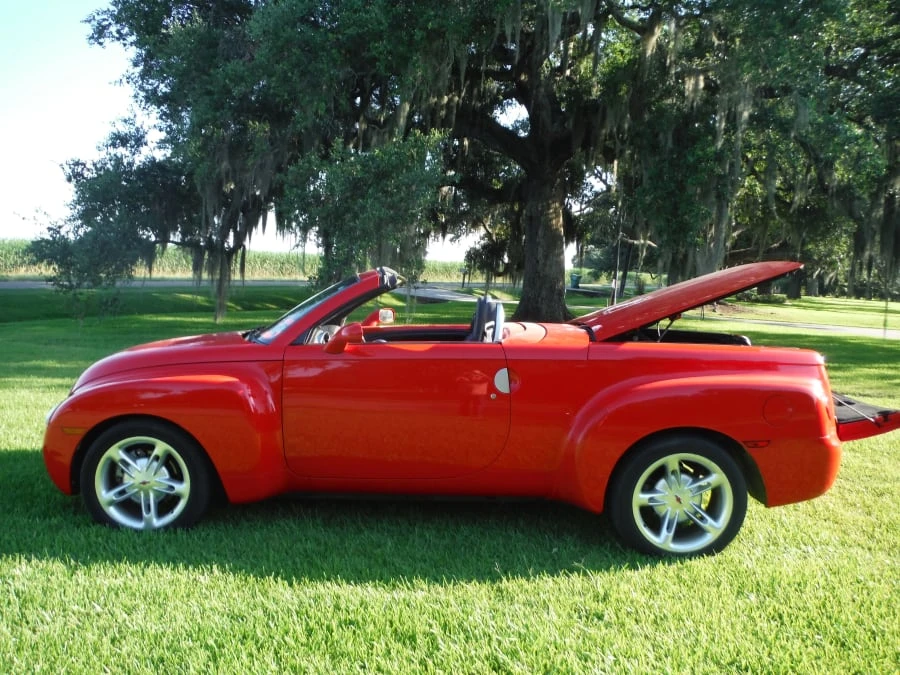 2003 Chevrolet SSR - Image 6 of 6