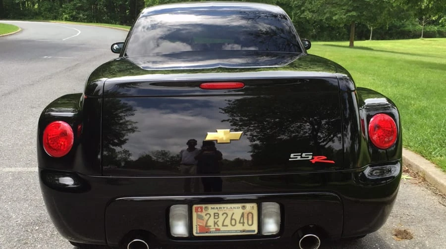 2003 Chevrolet SSR - Image 3 of 11