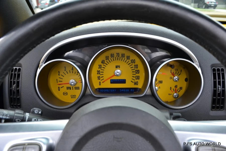 2003 Chevrolet SSR - Image 6 of 12