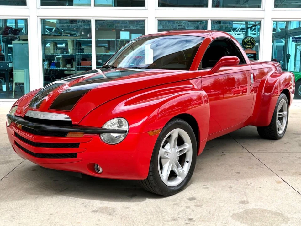 2003 Chevrolet SSR - Image 12 of 31