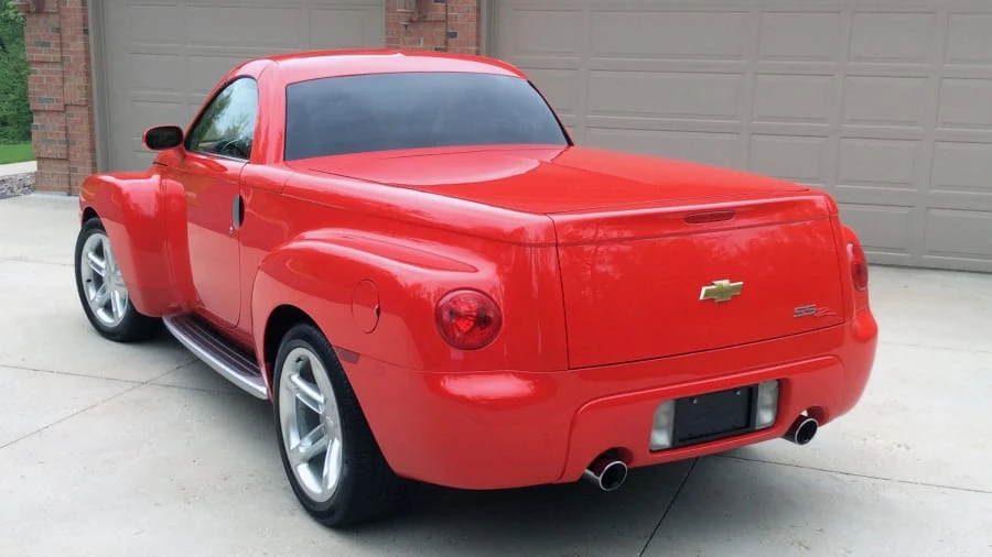 2003 Chevrolet SSR - Image 3 of 11