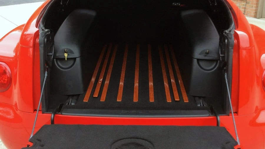 2003 Chevrolet SSR - Image 6 of 11