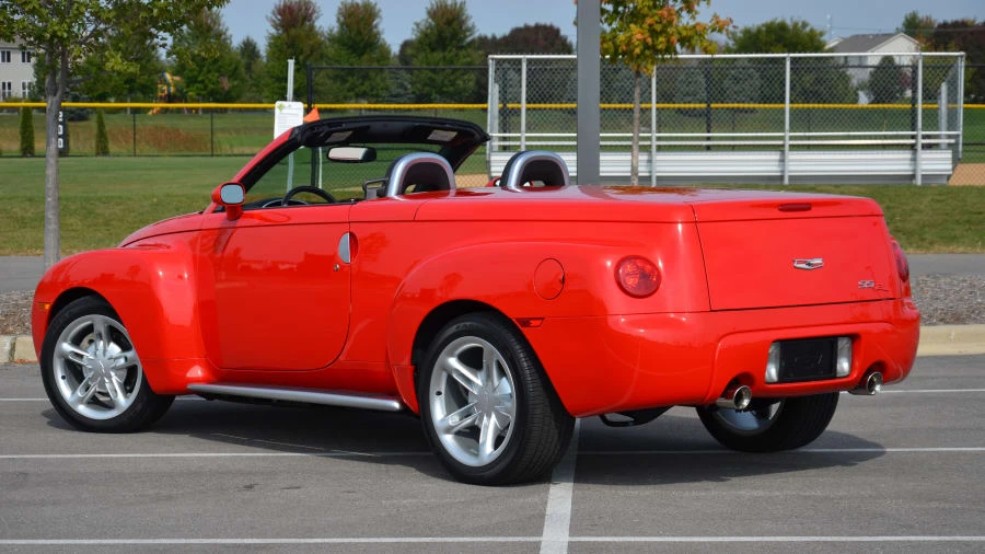 2003 Chevrolet SSR - Image 3 of 7