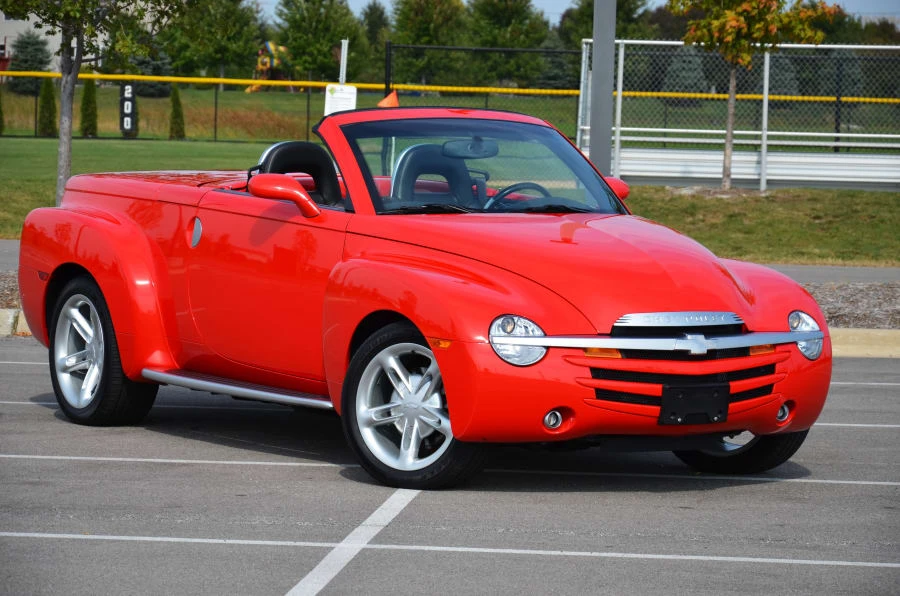 2003 Chevrolet SSR - Image 8 of 8