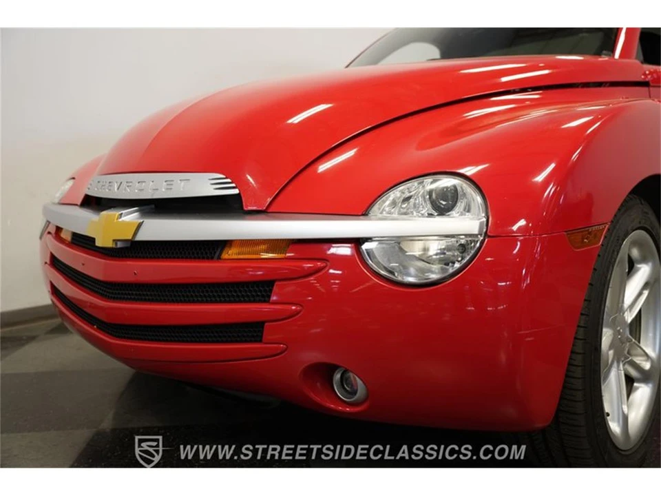 2003 Chevrolet SSR - Image 22 of 31