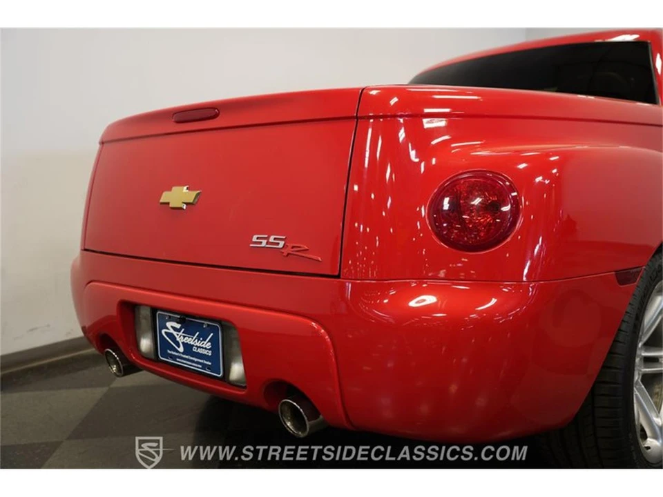 2003 Chevrolet SSR - Image 31 of 31