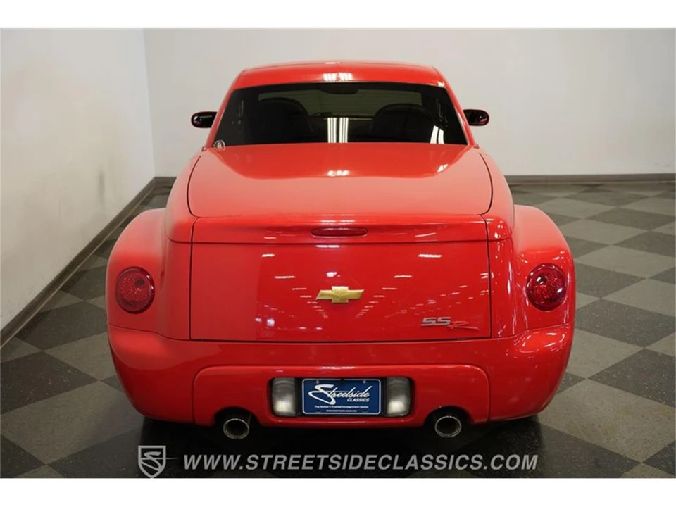 2003 Chevrolet SSR - Image 28 of 31