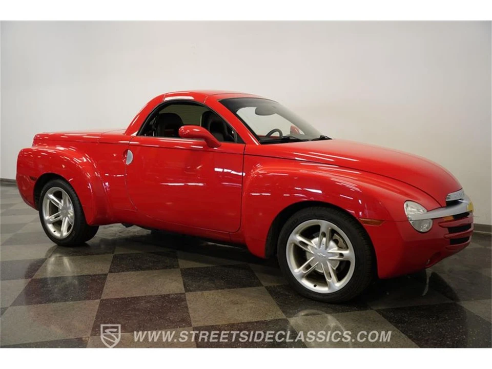 2003 Chevrolet SSR - Image 16 of 31