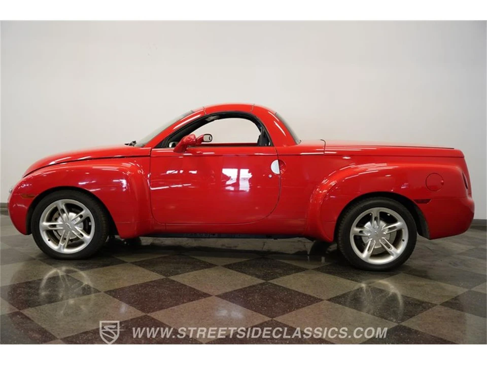 2003 Chevrolet SSR - Image 8 of 31