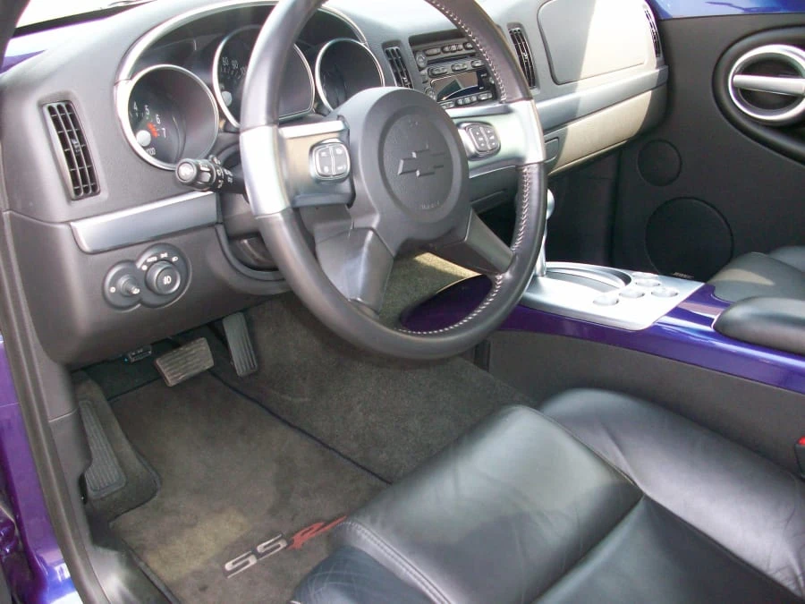 2003 Chevrolet SSR - Image 4 of 8