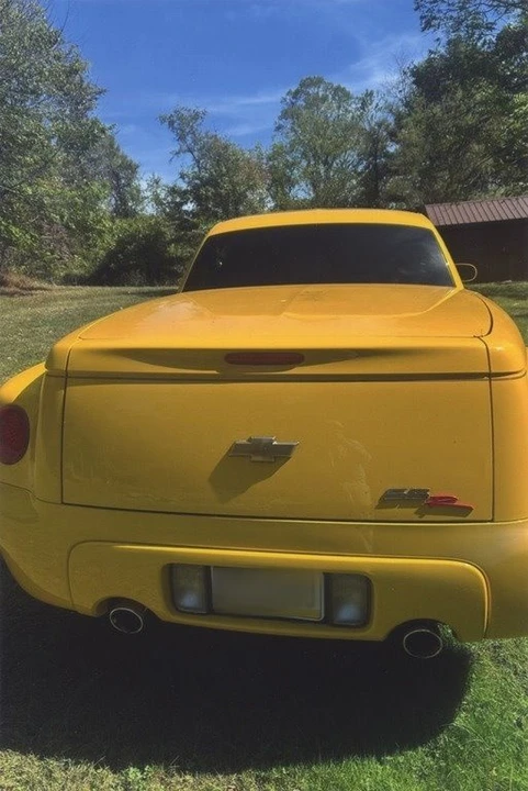 2003 Chevrolet SSR - Image 4 of 4