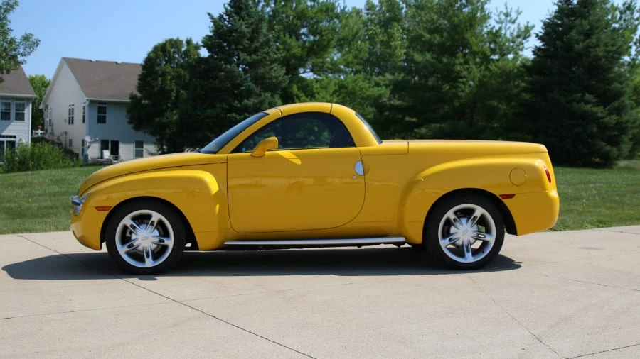 2003 Chevrolet SSR - Image 10 of 31