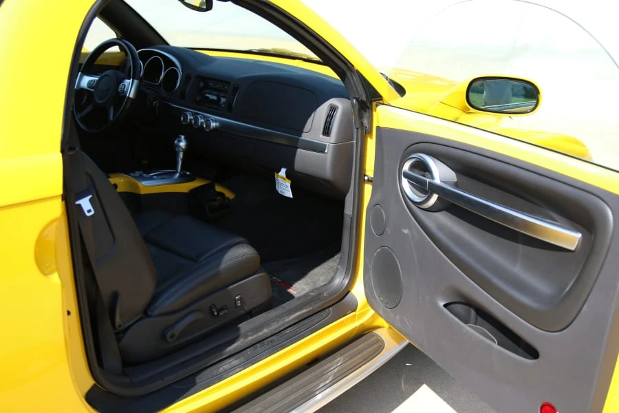 2003 Chevrolet SSR - Image 23 of 31