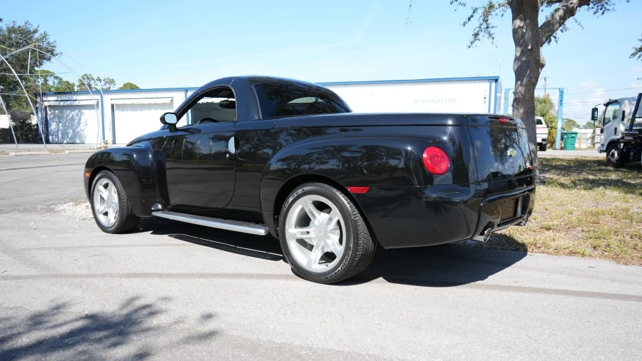 2003 Chevrolet SSR - Image 21 of 31
