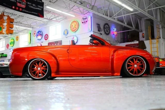 2003 Chevrolet SSR - Image 30 of 31