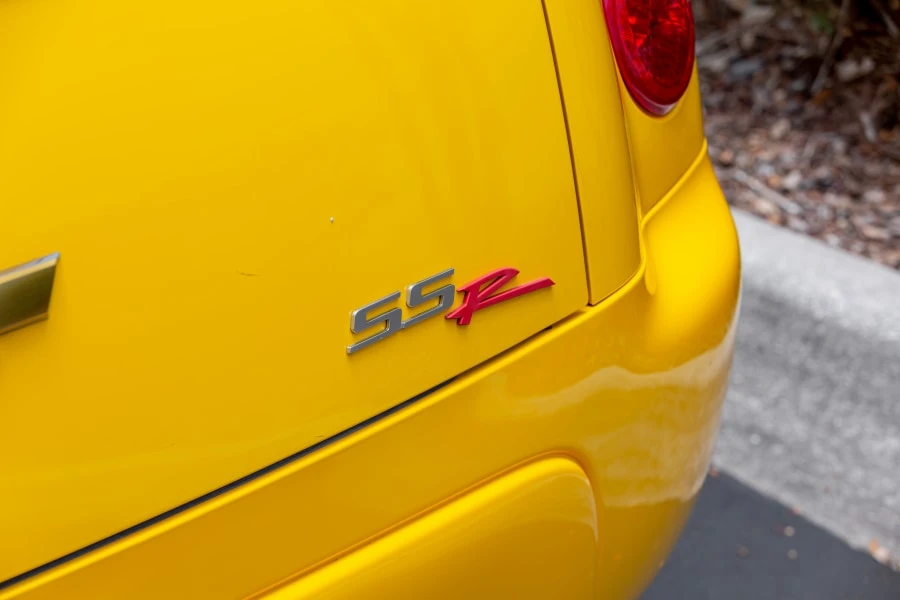 2003 Chevrolet SSR - Image 13 of 31