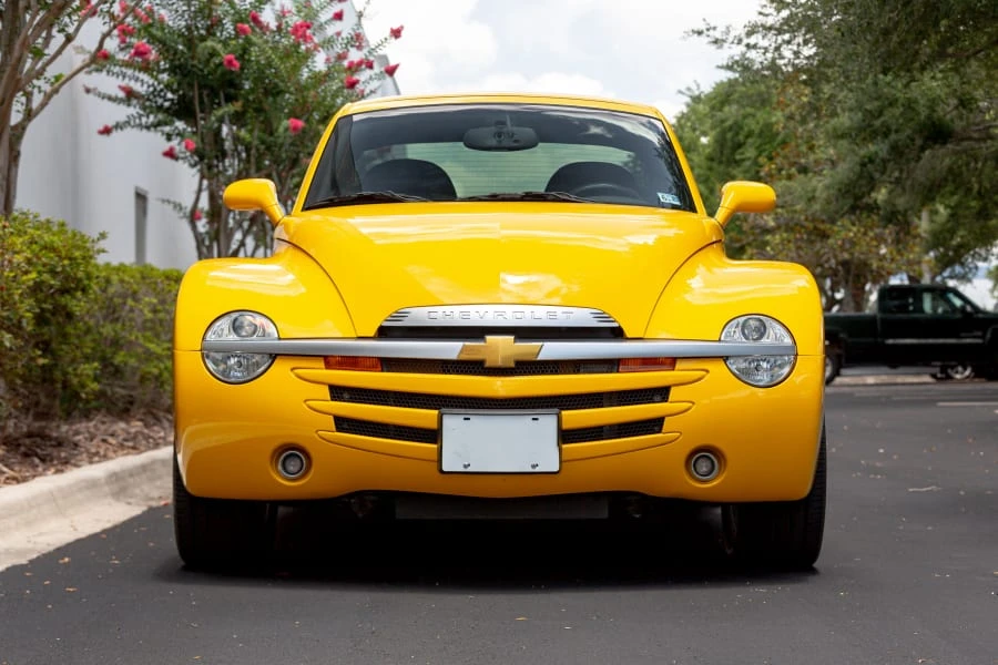 2003 Chevrolet SSR - Image 3 of 31