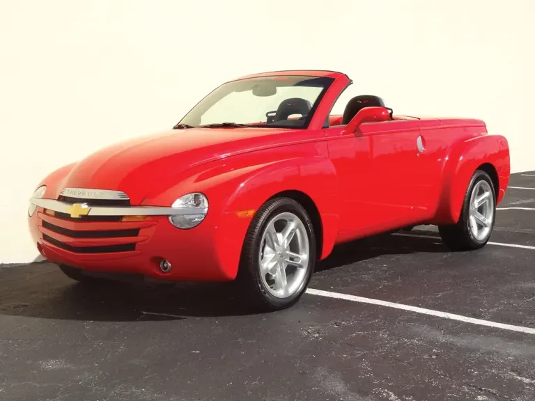 2003 Chevrolet SSR - Image 2 of 2