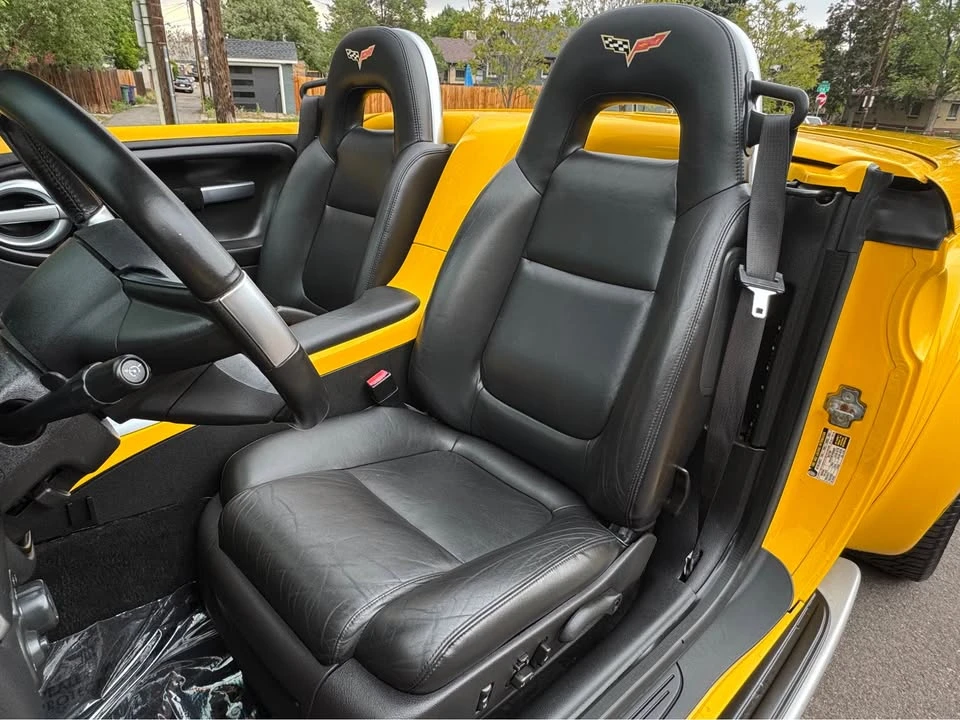 2003 Chevrolet SSR - Image 10 of 20
