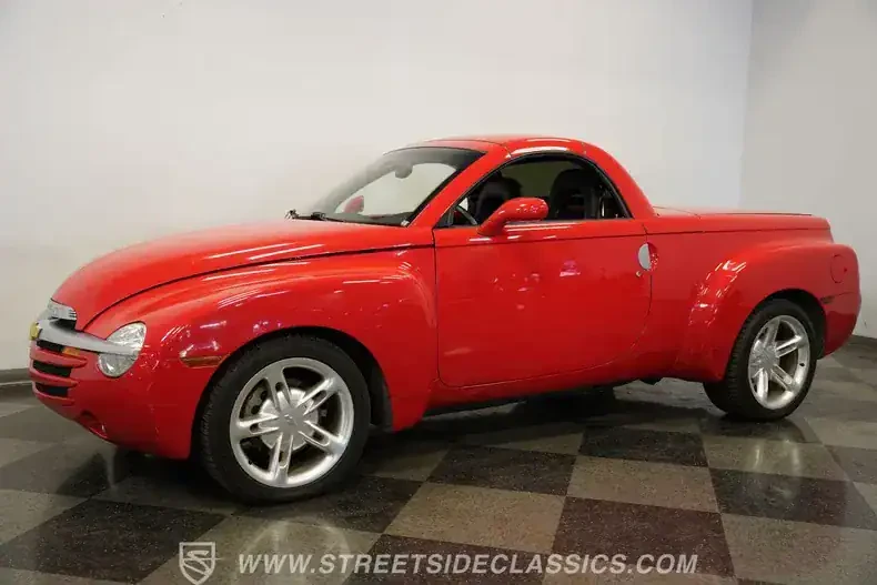 2003 Chevrolet SSR - Image 10 of 31
