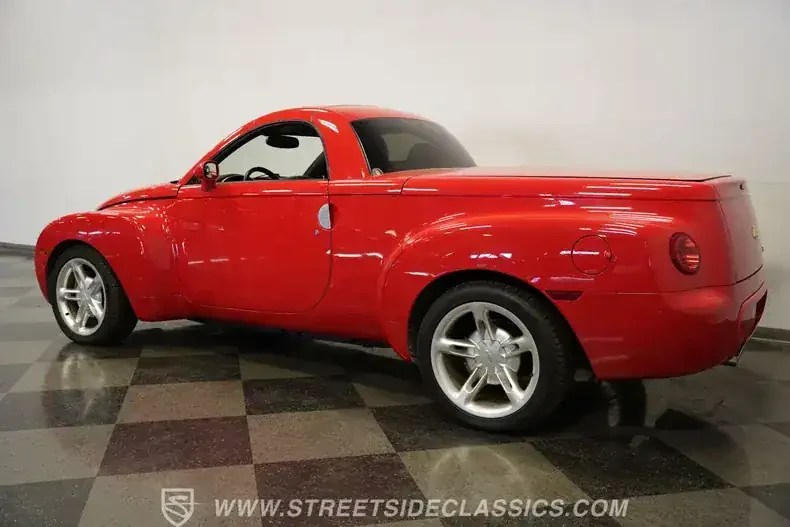 2003 Chevrolet SSR - Image 5 of 31
