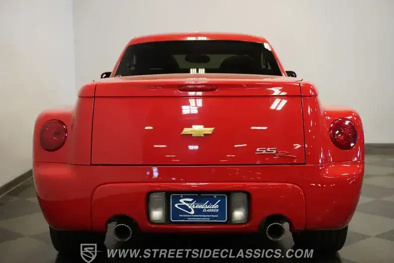 2003 Chevrolet SSR - Image 16 of 31