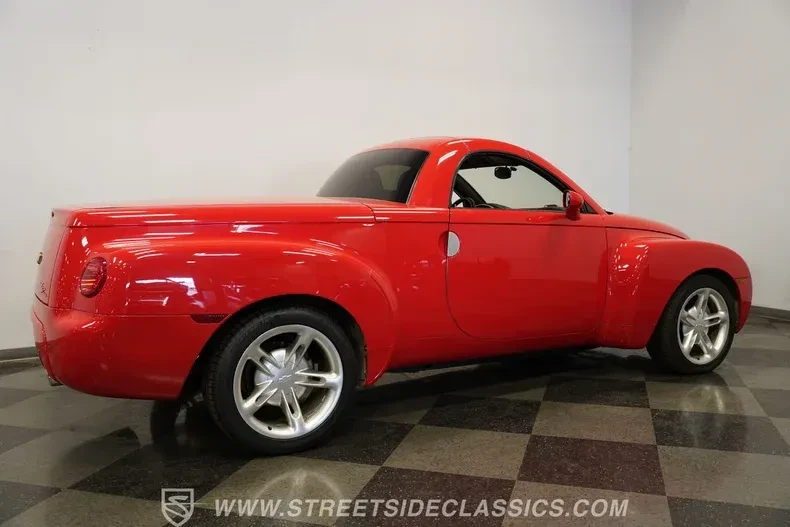 2003 Chevrolet SSR - Image 21 of 31