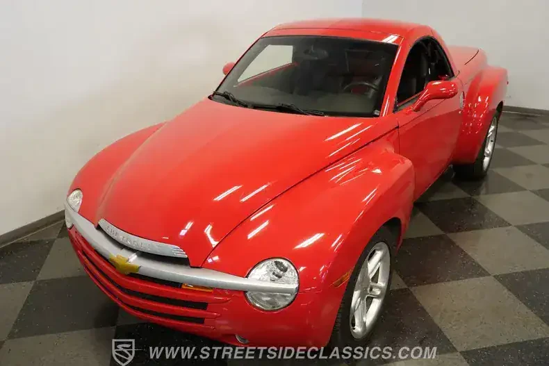 2003 Chevrolet SSR - Image 4 of 31