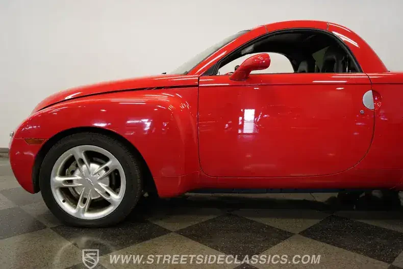 2003 Chevrolet SSR - Image 13 of 31