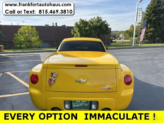 2003 Chevrolet SSR - Image 11 of 12