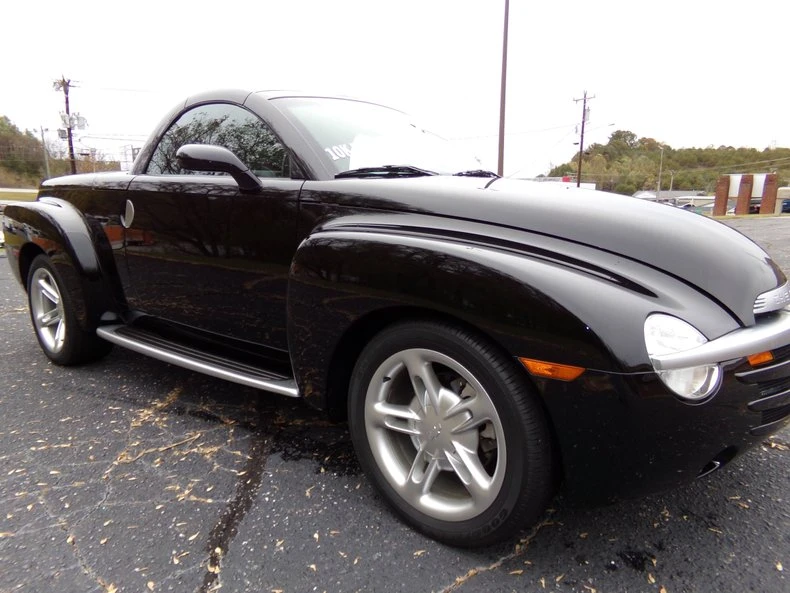 2003 Chevrolet SSR - Image 6 of 31