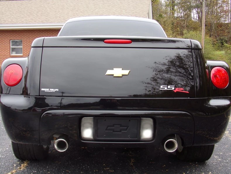 2003 Chevrolet SSR - Image 11 of 31