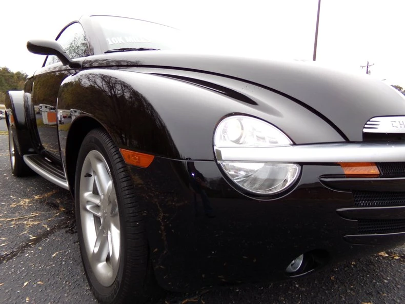 2003 Chevrolet SSR - Image 5 of 31