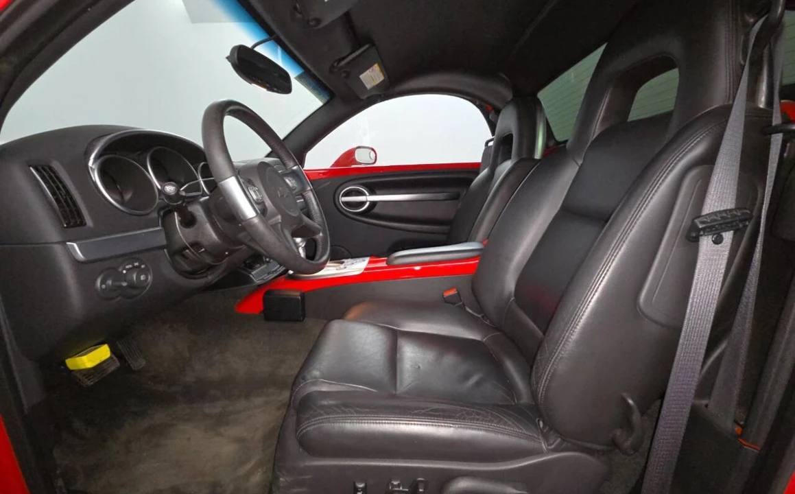 2003 Chevrolet SSR - Image 3 of 8