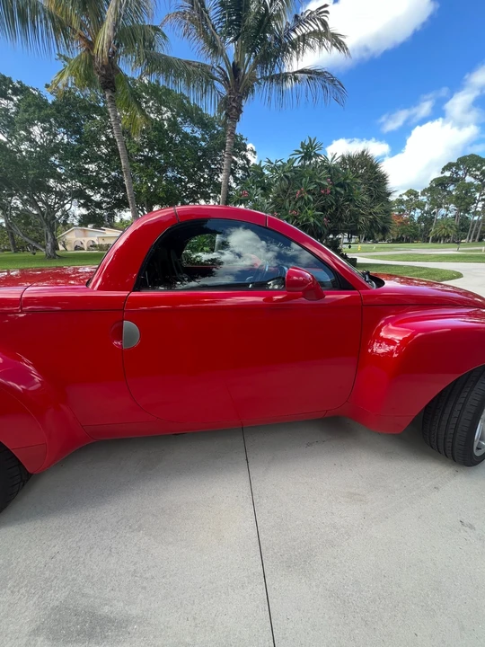 2003 Chevrolet SSR - Image 29 of 31