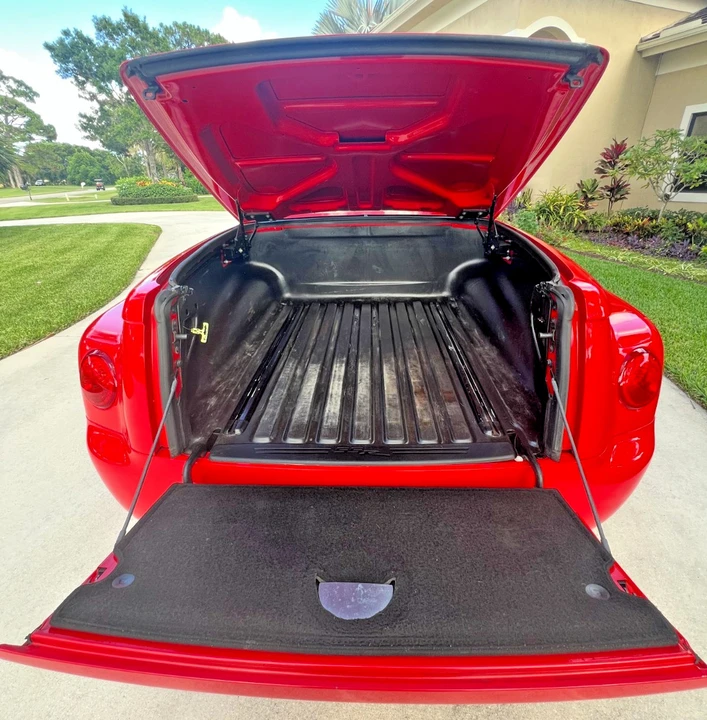 2003 Chevrolet SSR - Image 11 of 31