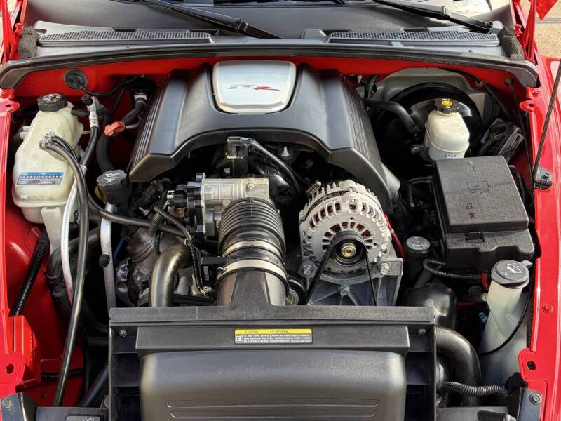 2003 Chevrolet SSR - Image 20 of 21