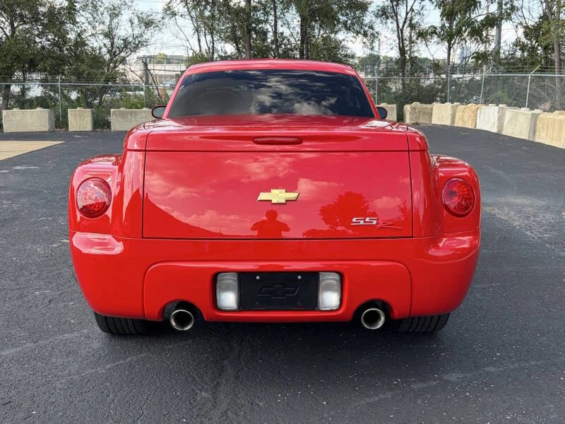 2003 Chevrolet SSR - Image 8 of 21