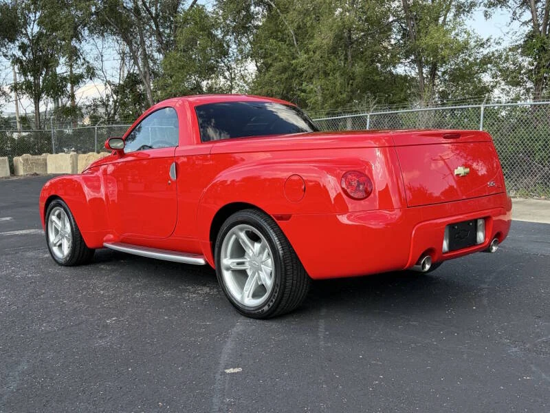 2003 Chevrolet SSR - Image 7 of 21