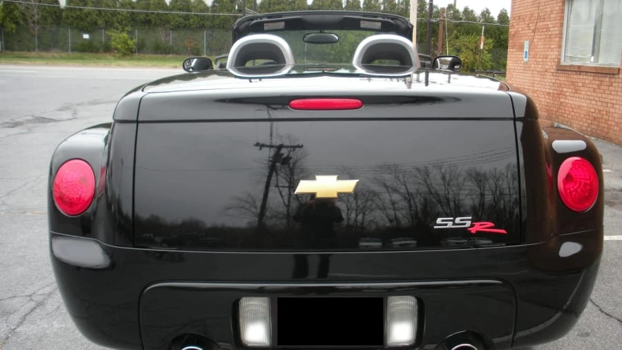2003 Chevrolet SSR - Image 8 of 8
