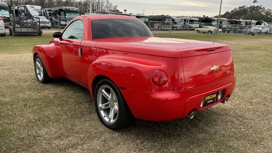 2003 Chevrolet SSR - Image 4 of 6