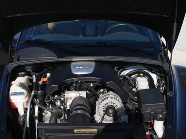 2003 Chevrolet SSR - Image 9 of 20