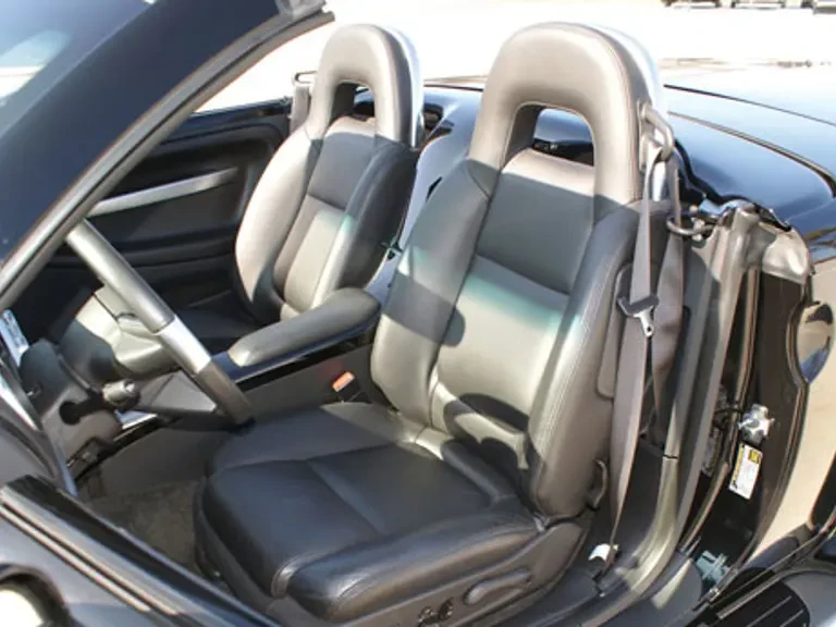 2003 Chevrolet SSR - Image 12 of 20