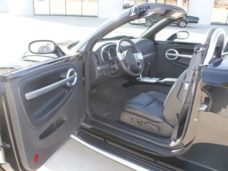 2003 Chevrolet SSR - Image 13 of 20
